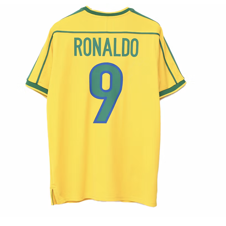 Espalda de Brasil Ronaldo 9
